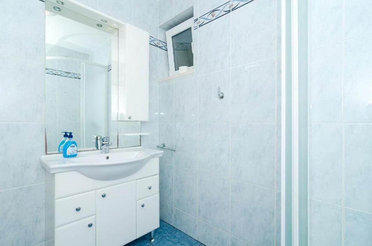Apartments Villa Bella Vista Gornji Dingac ภายนอก รูปภาพ