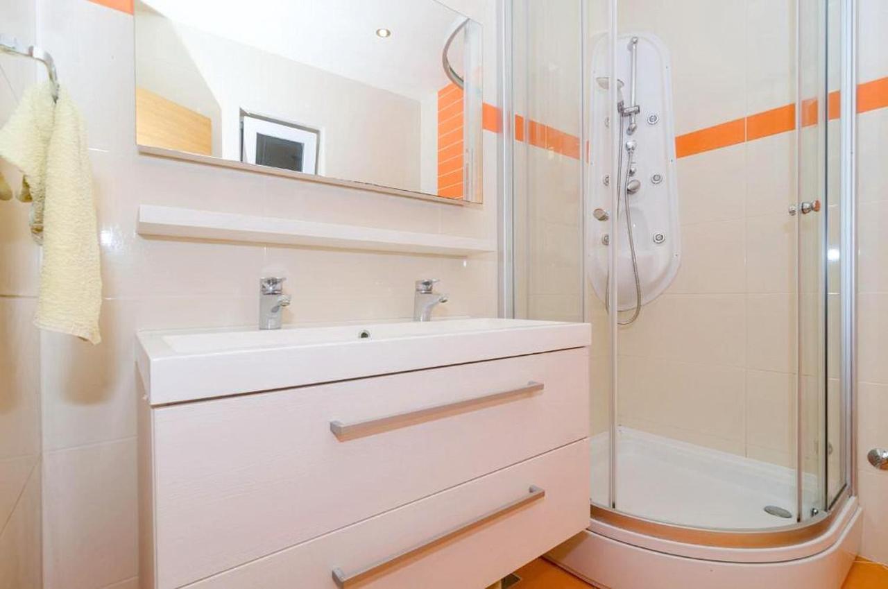 Apartments Villa Bella Vista Gornji Dingac ภายนอก รูปภาพ